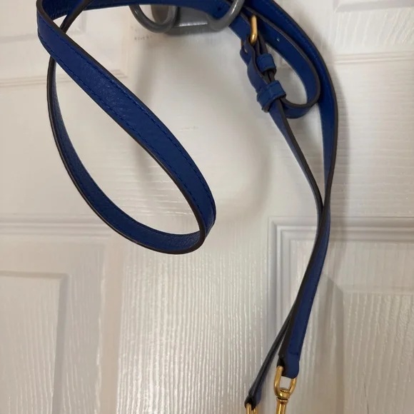 Tory Burch electric blue small Peri shoulder bag with removable strap - Picture 10 of 10